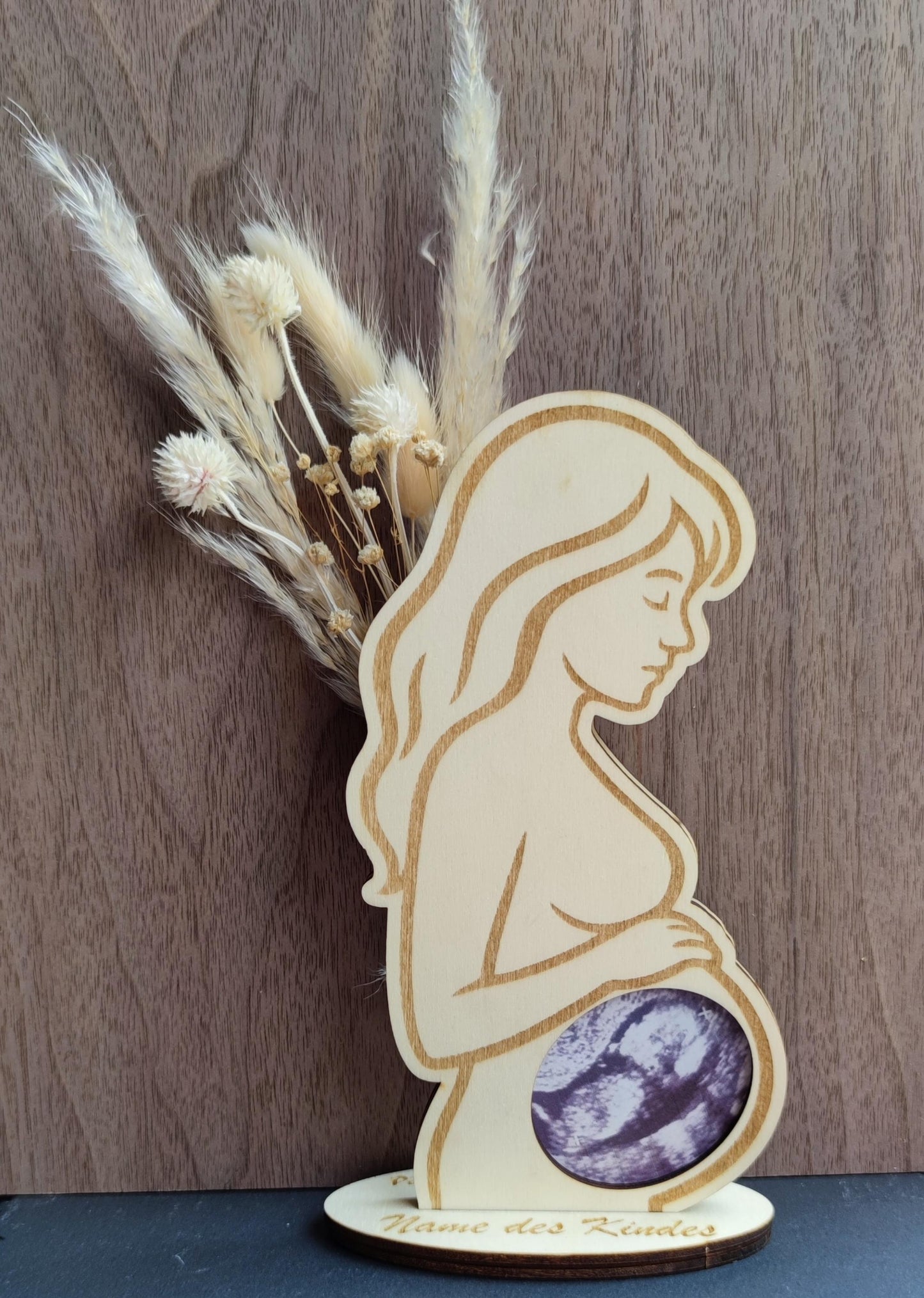Ultraschall-Holzbild – Schwangere Silhouette mit Name