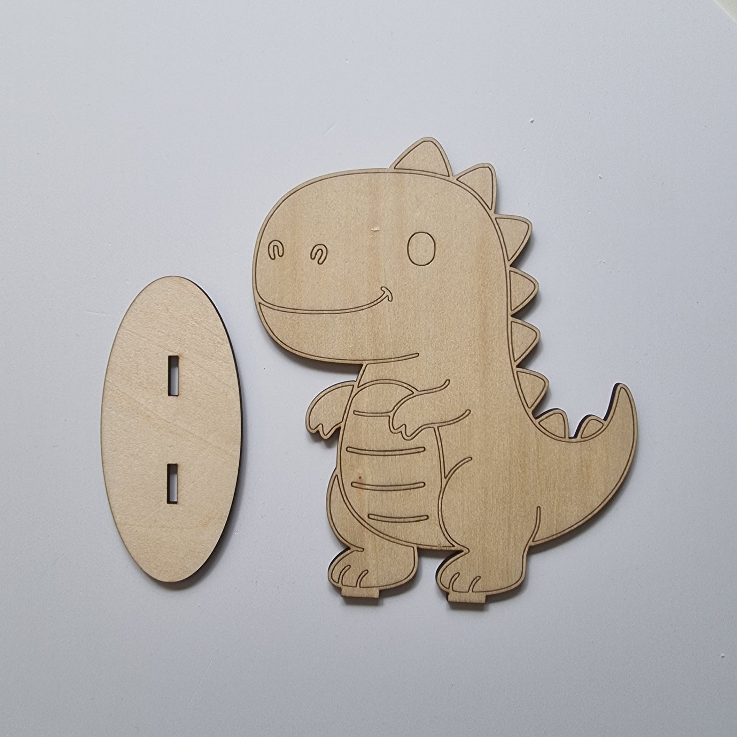 Tierfigur mit Standfuß zum Ausmalen