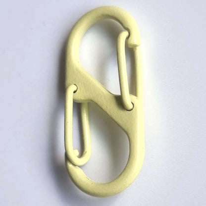 Karabiner S Form