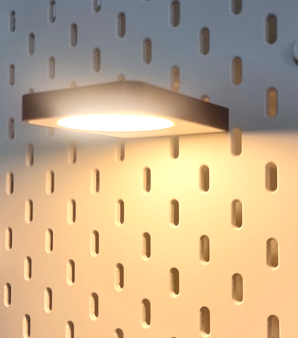 LED Halter passend für Ikea SKADIS und STRIMSÄV